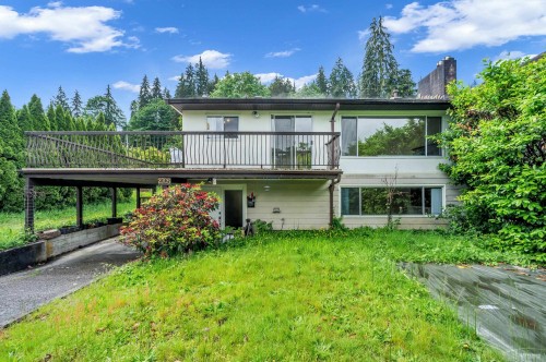 2705 Henry Street, Port Moody, BC 