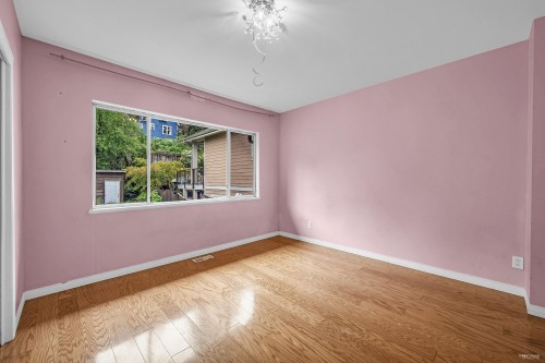 2705 Henry Street, Port Moody, BC 