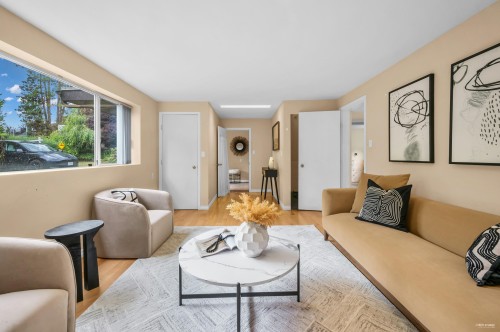 2705 Henry Street, Port Moody, BC 