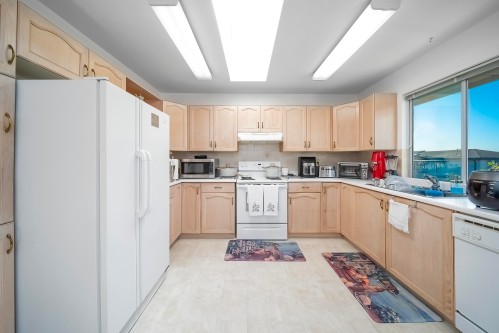 6250 Clinton Street, Burnaby, BC 