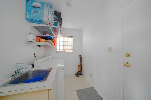 6250 Clinton Street, Burnaby, BC 