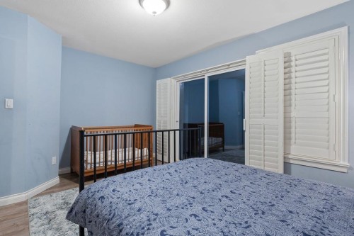 2517 Marine Drive, West Vancouver, BC 