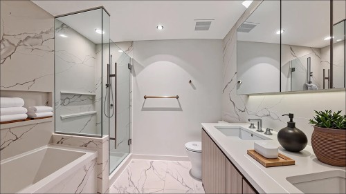 893-8671 Hazelbridge Way, Richmond, BC 