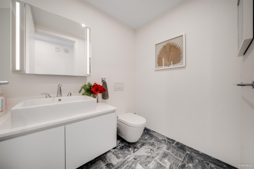 4701-1480 Howe Street, Vancouver, BC 