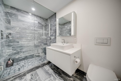 4701-1480 Howe Street, Vancouver, BC 