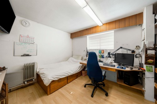 4561 Manor Street, Vancouver, BC 