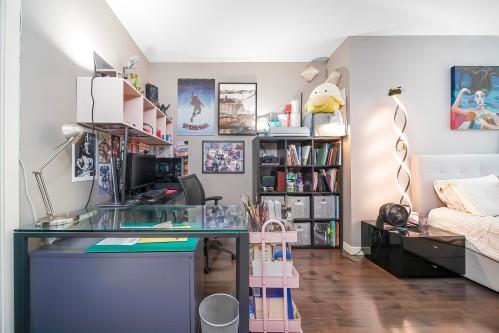 983 Richards Street, Vancouver, BC 