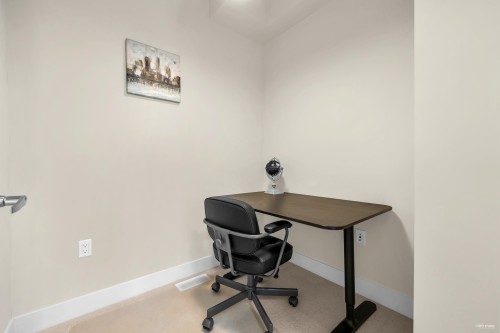 6098 Oak Street, Vancouver, BC 