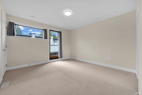 6098 Oak Street, Vancouver, BC 