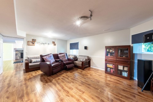 23 Fernway Drive, Port Moody, BC 