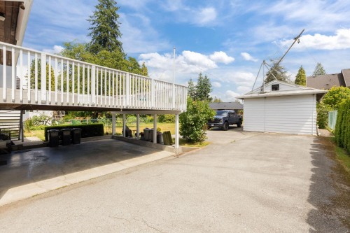 945 Lillian Street, Coquitlam, BC 