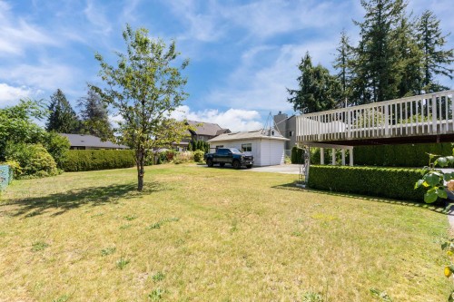 945 Lillian Street, Coquitlam, BC 