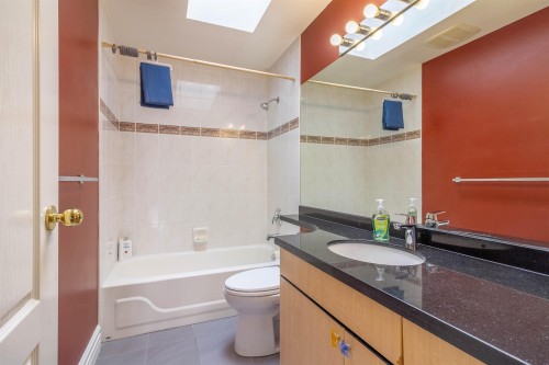 2115 Berkshire Crescent, Coquitlam, BC 