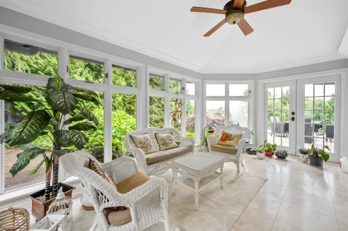 2327 Westhill Drive, West Vancouver, BC 