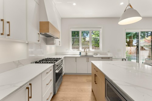 11486 Railway Avenue, Richmond, BC 