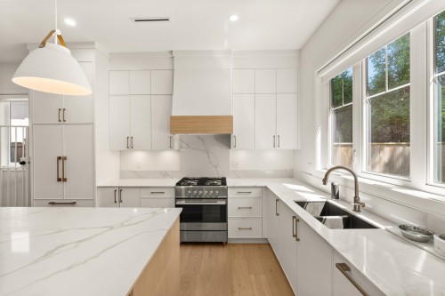 11486 Railway Avenue, Richmond, BC 