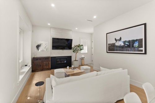 11486 Railway Avenue, Richmond, BC 