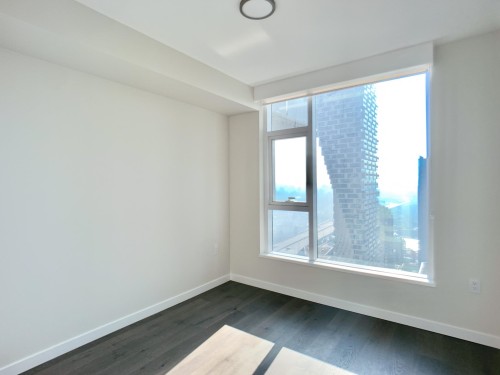 2504-1335 Howe Street, Vancouver, BC 