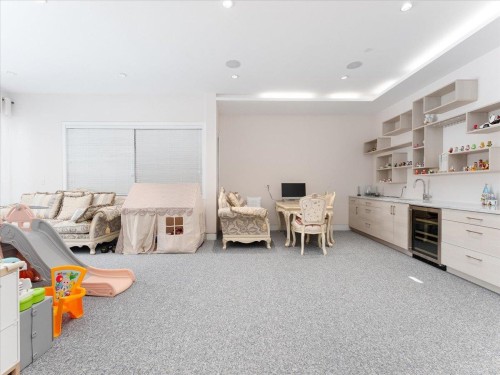 3011 27Th Avenue W, Vancouver, BC 