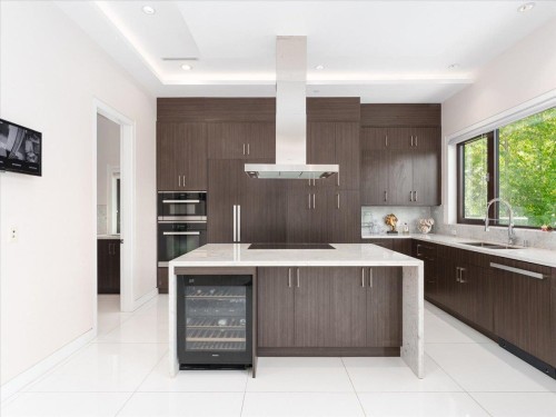 3011 27Th Avenue W, Vancouver, BC 