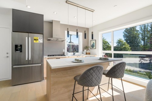 1007 58Th Avenue W, Vancouver, BC 