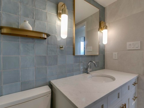 902-3920 Hastings Street, Burnaby, BC 