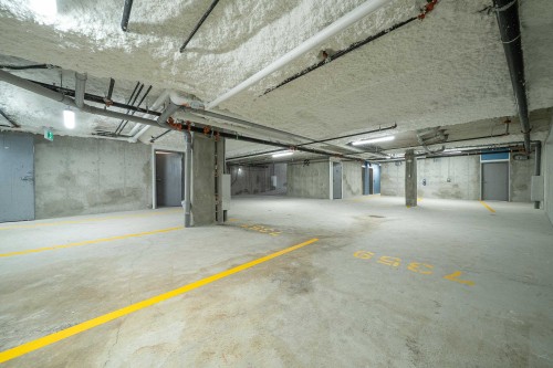 7359 Oak Street, Vancouver, BC 