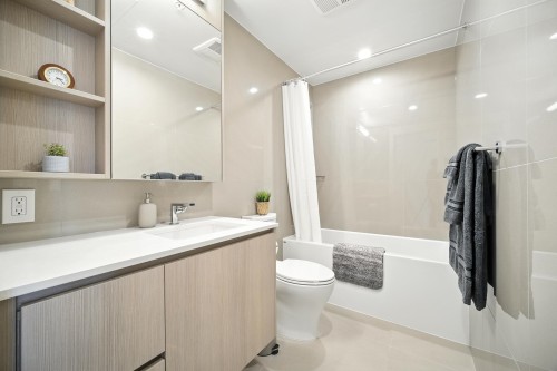 1207-618 Carnarvon Street, New Westminster, BC 