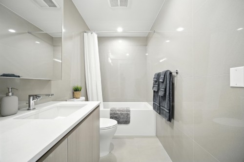 1207-618 Carnarvon Street, New Westminster, BC 