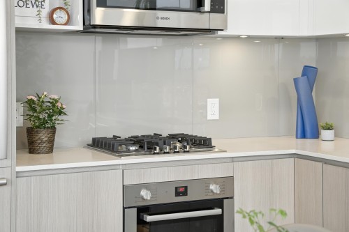 1207-618 Carnarvon Street, New Westminster, BC 