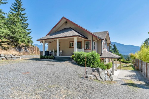 931 Rivendell Drive, Bowen Island, BC 