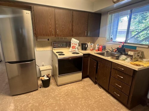 7851 Bennett Road, Richmond, BC 