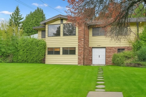 1987 Cape Horn Avenue  Coquitlam, BC V3K 1J2