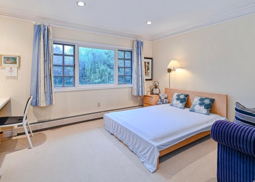 6786 Blenheim Street, Vancouver, BC 