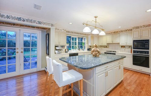 6786 Blenheim Street, Vancouver, BC 