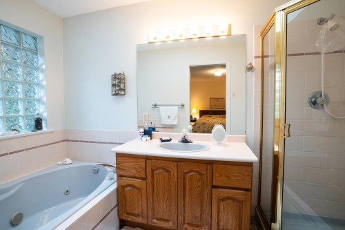 1570 Enderby Avenue, Delta, BC 