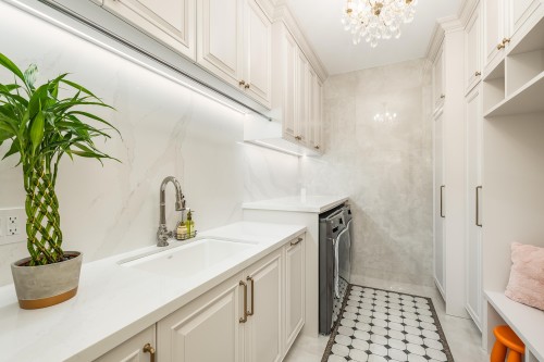 839 Eyremount Drive, West Vancouver, BC 