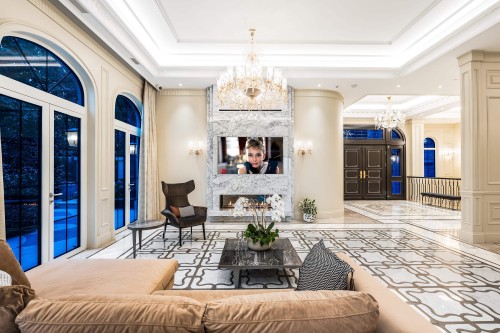 839 Eyremount Drive, West Vancouver, BC 