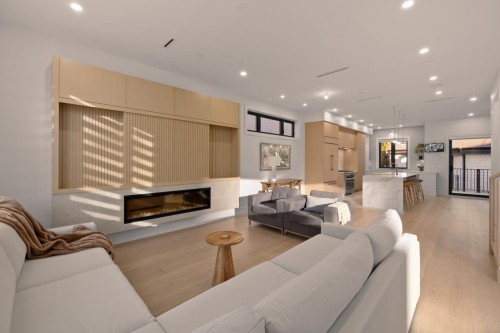 6408 Vine Street, Vancouver, BC 