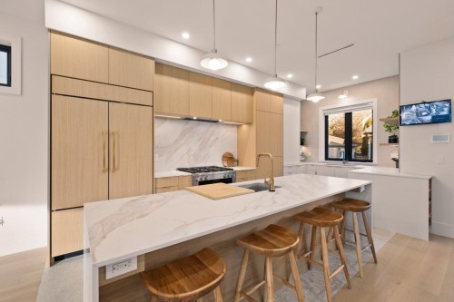 6408 Vine Street, Vancouver, BC 