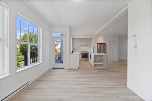 103-3421 Queenston Avenue, Coquitlam, BC 