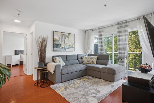 402-2983 Cambridge Street  Port Coquitlam, BC V3B 7N7