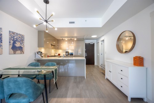 208-4408 Cambie Street, Vancouver, BC 