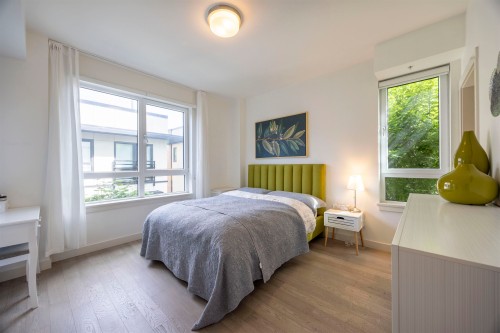 208-4408 Cambie Street, Vancouver, BC 