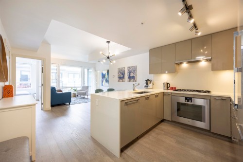 208-4408 Cambie Street, Vancouver, BC 