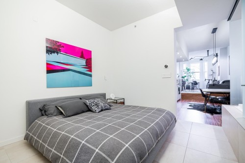 211-36 Water Street, Vancouver, BC 