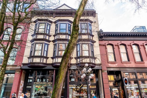 211-36 Water Street, Vancouver, BC 