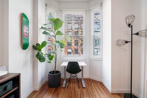 211-36 Water Street, Vancouver, BC 