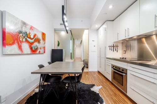 211-36 Water Street, Vancouver, BC 