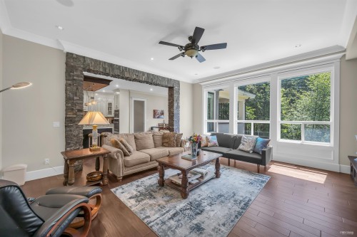 1025 Thomson Road, Anmore, BC 